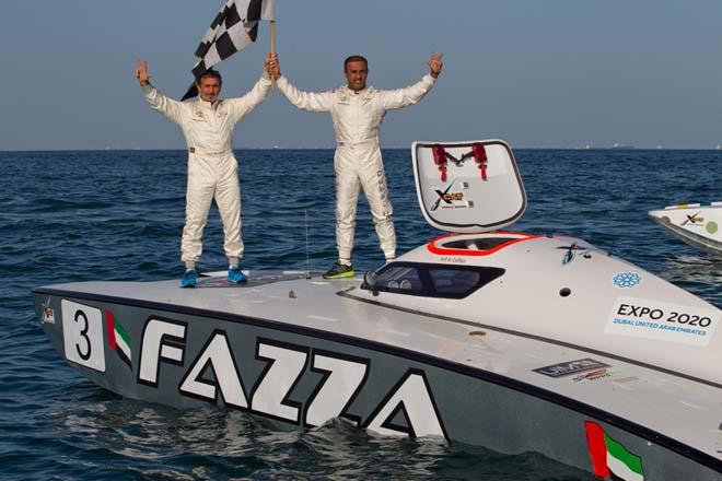 Bin Hendi and Al Zaffain onboard Fazza ©  Simon Palfrader/WPPA http://www.xcatracing.com/